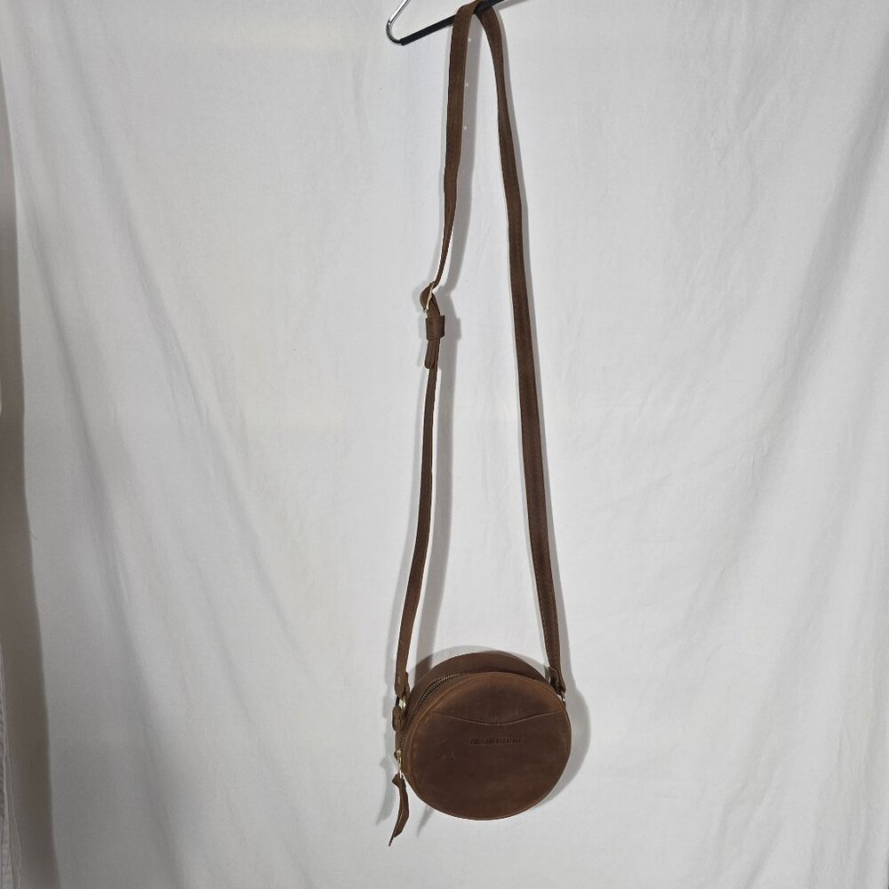 Portland Leather / Portland Leather Goods - Small Circle Crossbody - Dakota